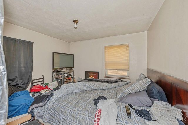 2370 Losantiville Avenue, Golf Manor, OH 45237