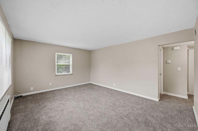 2370 Losantiville Avenue, Golf Manor, OH 45237