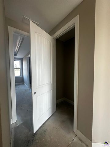 203 Farmland Circle, Perry, GA 31069