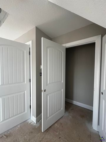 203 Farmland Circle, Perry, GA 31069