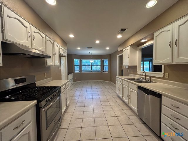 826 Timber, New Braunfels, TX 78130