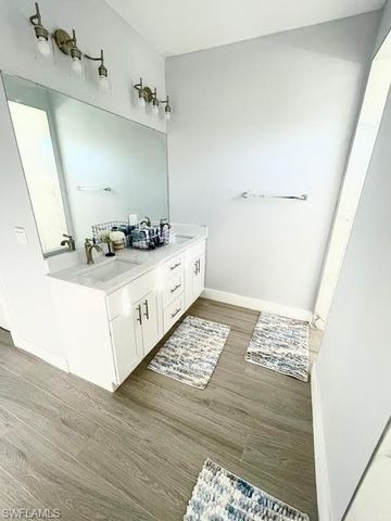 3222 SW Santa Barbara PL, Cape Coral, FL 33914