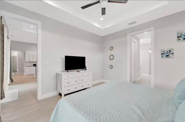 3222 SW Santa Barbara PL, Cape Coral, FL 33914