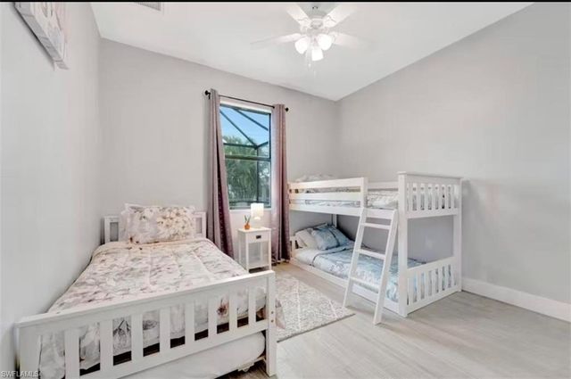 3222 SW Santa Barbara PL, Cape Coral, FL 33914