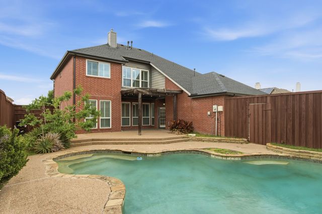 3852 Harrison Drive, Carrollton, TX 75010