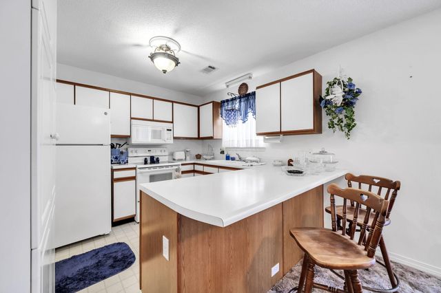 194 Lola Circle, Destin, FL 32541