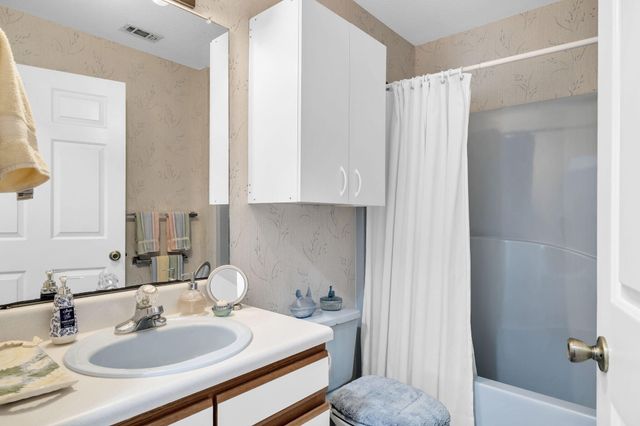 194 Lola Circle, Destin, FL 32541
