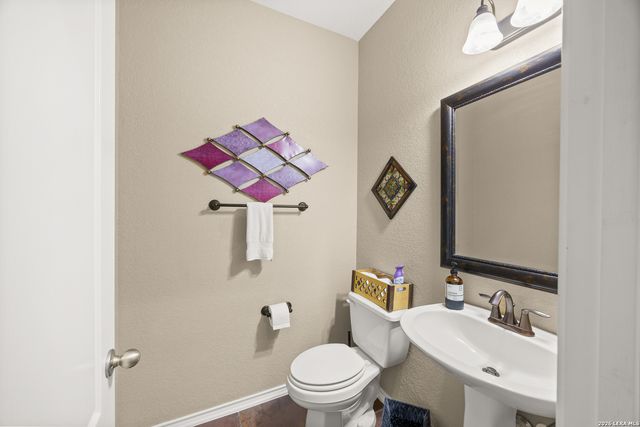 232 WINDING RIV, Boerne, TX 78006