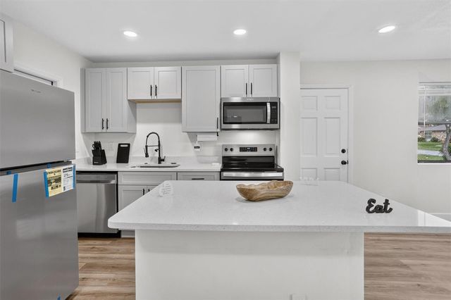 3402 LEWIS COURT, Orlando, FL 32805