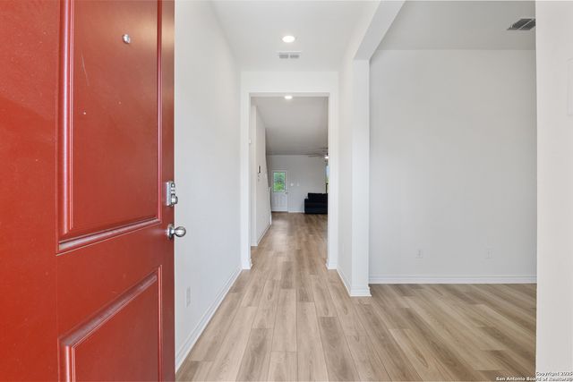 3210 Sunday Song, San Antonio, TX 78245