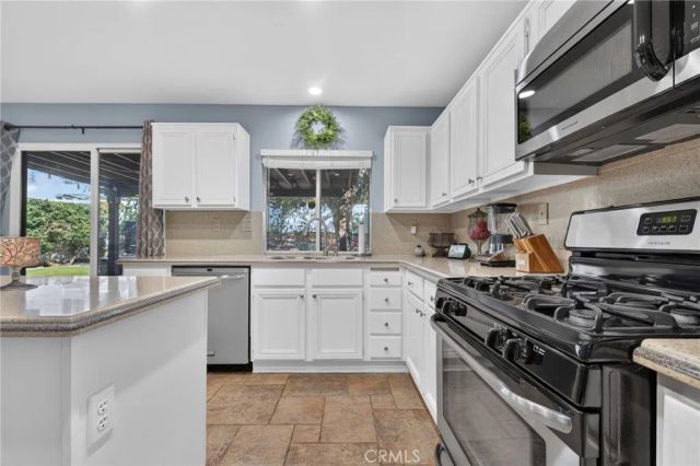 32254 Corte Illora, Temecula, CA 92592