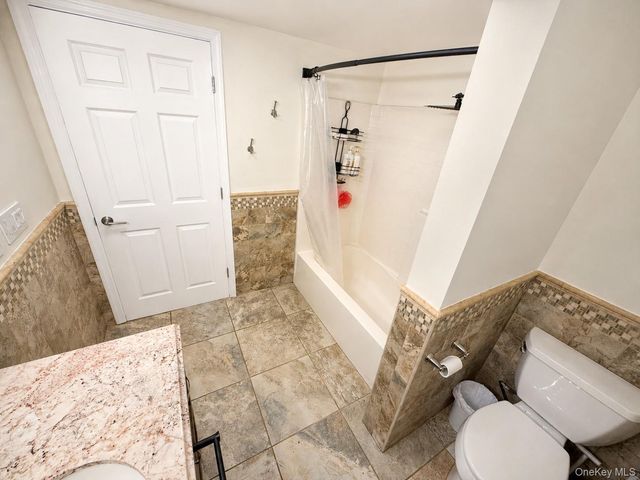 37 Old Town Road, Pine Bush, NY 12566