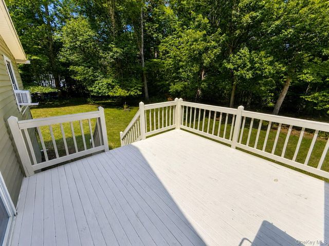 37 Old Town Road, Pine Bush, NY 12566