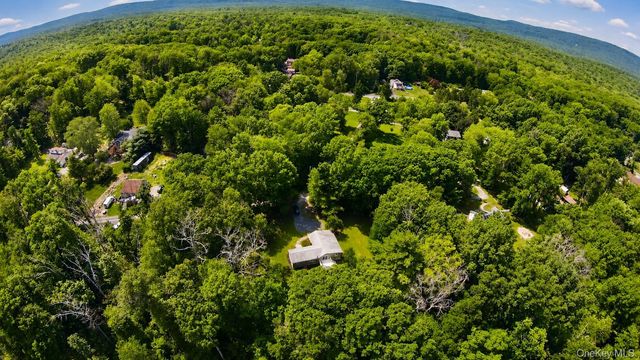 37 Old Town Road, Pine Bush, NY 12566