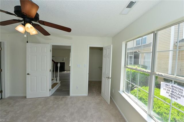 1717 Orchard WAY, Chesapeake, VA 23320