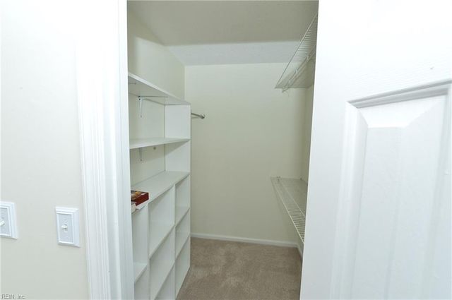 1717 Orchard WAY, Chesapeake, VA 23320