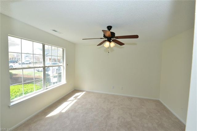 1717 Orchard WAY, Chesapeake, VA 23320