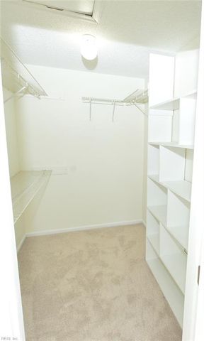 1717 Orchard WAY, Chesapeake, VA 23320