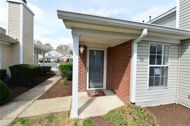 1717 Orchard WAY, Chesapeake, VA 23320