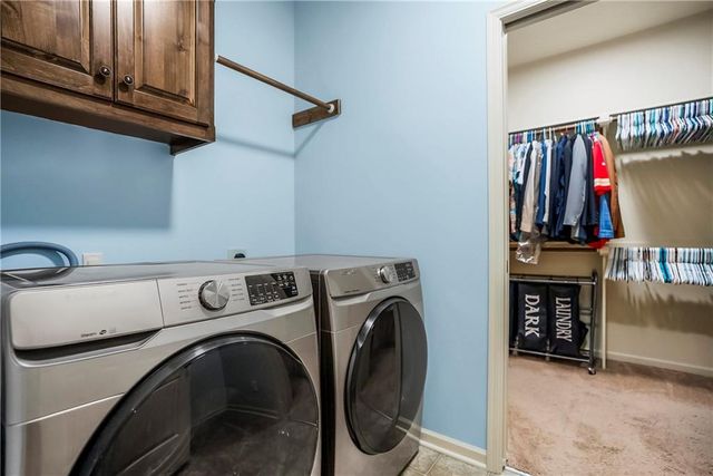 2301 W Piatt Lane, Olathe, KS 66061