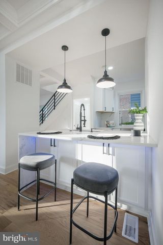 2907 CARLTON AVE NE, Washington, DC 20018