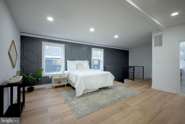 2907 CARLTON AVE NE, Washington, DC 20018