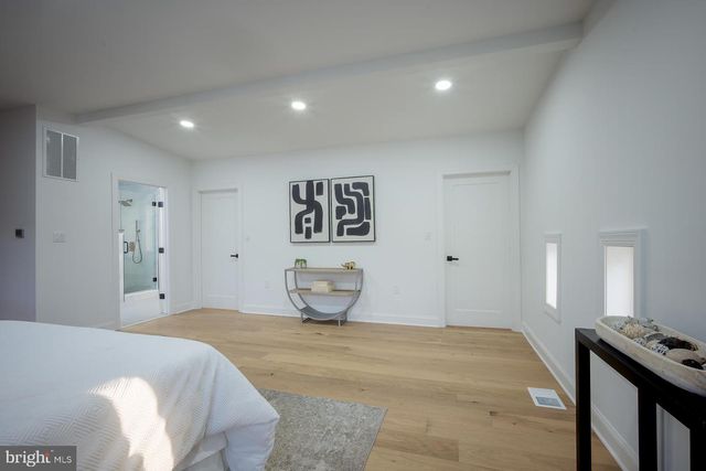 2907 CARLTON AVE NE, Washington, DC 20018