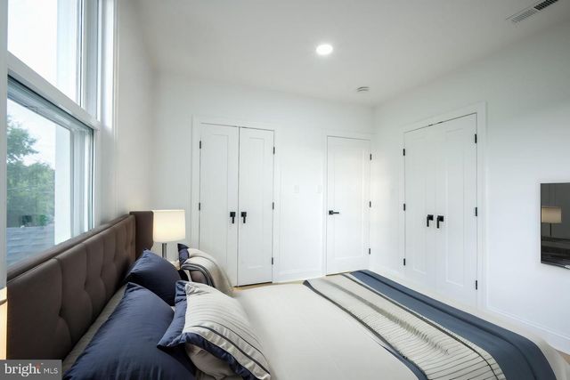 2907 CARLTON AVE NE, Washington, DC 20018