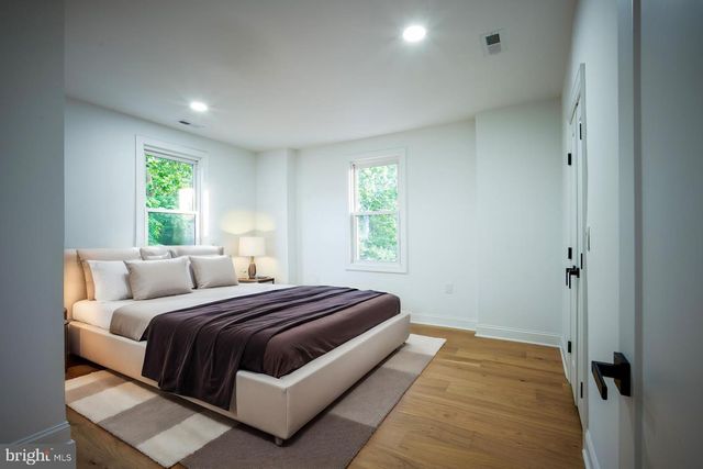 2907 CARLTON AVE NE, Washington, DC 20018