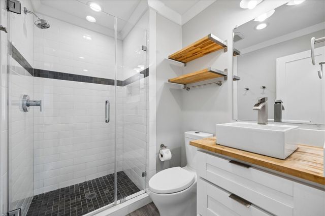 306 Greenpark Drive, Houston, TX 77079