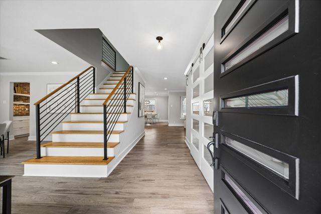 306 Greenpark Drive, Houston, TX 77079