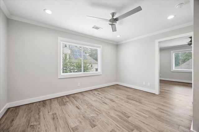 306 Greenpark Drive, Houston, TX 77079