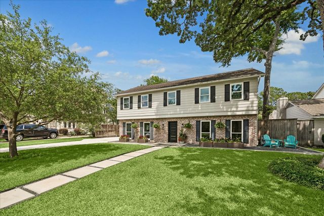 306 Greenpark Drive, Houston, TX 77079