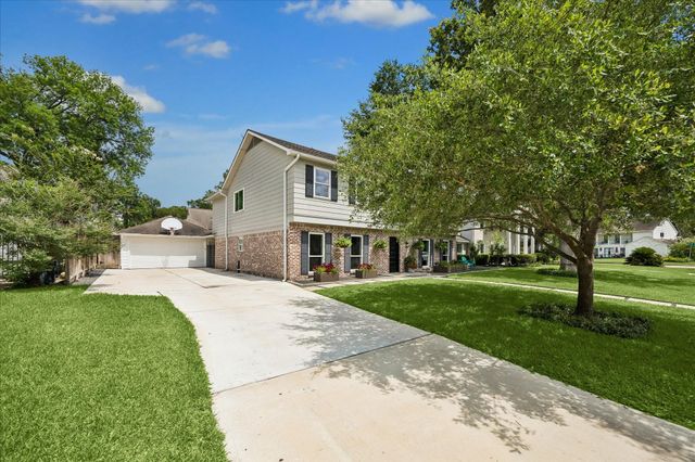 306 Greenpark Drive, Houston, TX 77079