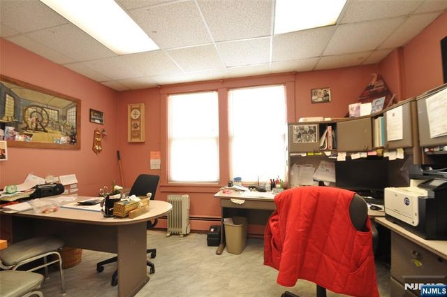 135 Paris Avenue First Floor, Northvale, NJ 07647