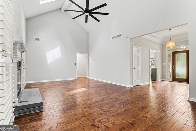 560 Flying Scot Way, Alpharetta, GA 30005