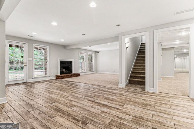 560 Flying Scot Way, Alpharetta, GA 30005