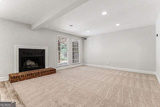 560 Flying Scot Way, Alpharetta, GA 30005