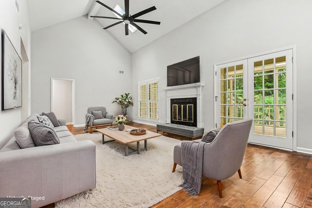560 Flying Scot Way, Alpharetta, GA 30005