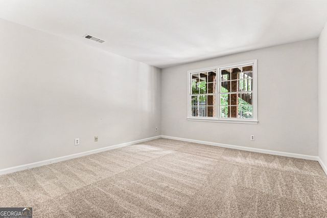 560 Flying Scot Way, Alpharetta, GA 30005