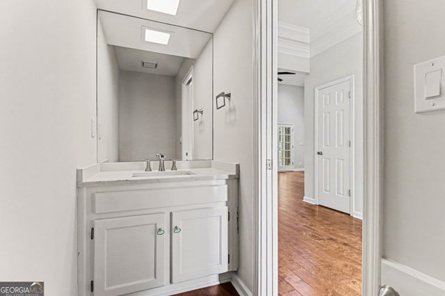 560 Flying Scot Way, Alpharetta, GA 30005