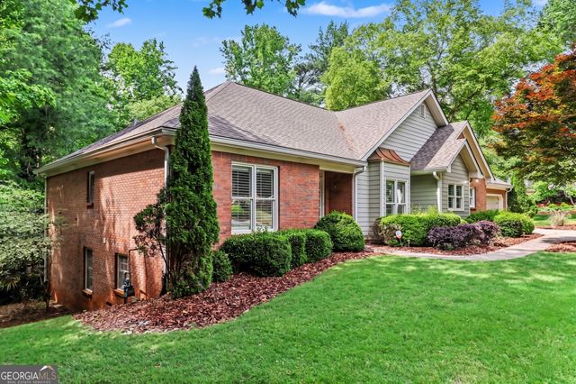 560 Flying Scot Way, Alpharetta, GA 30005