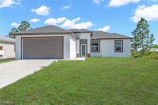 3611 18th ST SW, Lehigh Acres, FL 33976