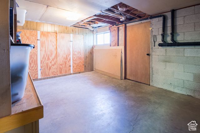 990 W 1100 S, Vernal, UT 84078