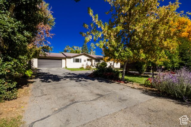 990 W 1100 S, Vernal, UT 84078