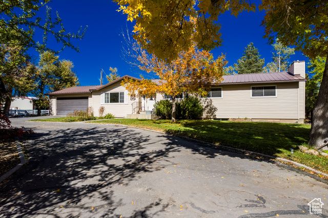 990 W 1100 S, Vernal, UT 84078