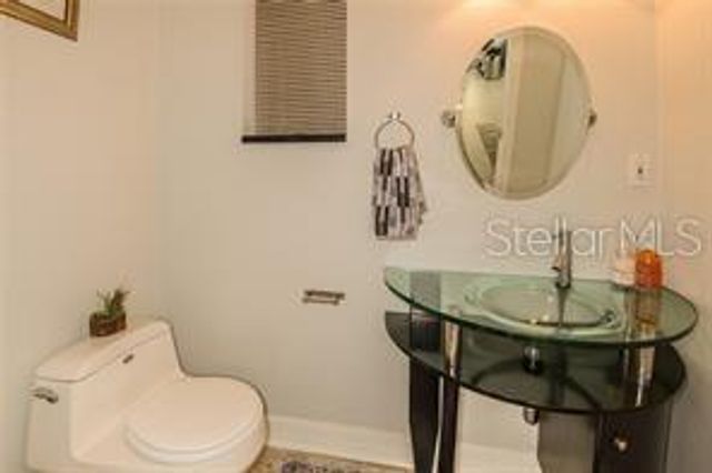 2308 W JETTON AVENUE, Tampa, FL 33629