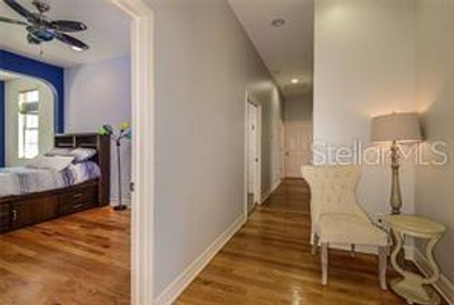 2308 W JETTON AVENUE, Tampa, FL 33629