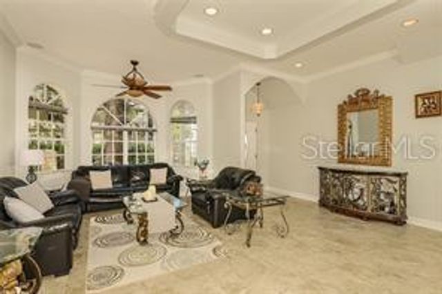 2308 W JETTON AVENUE, Tampa, FL 33629