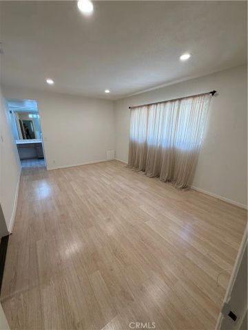1501 N Maryland Avenue North, Glendale, CA 91207